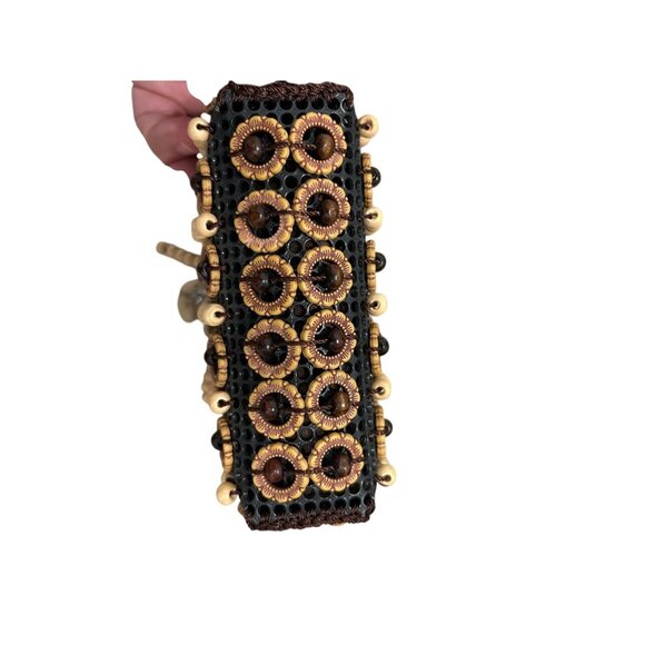 Handcrafted Panama Beaded Wooden Crossbody Bag With Floral Design & Zipper‎ - Picture 11 of 12